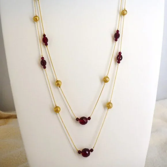 Necklace & Earring Set Gold Plate & Garnet Red Glass Beads 2 Strands NWOT M380 - Picture 6 of 6